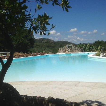 Hotel Ca' La Somara San Pantaleo Exterior foto